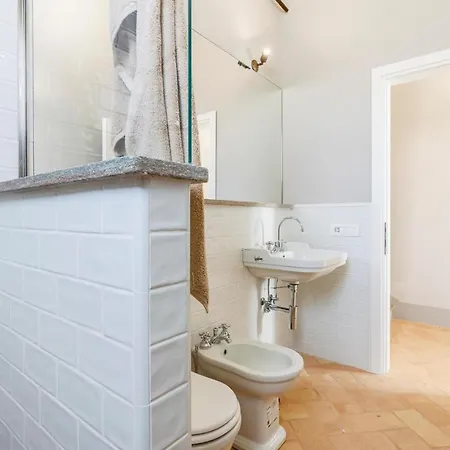 2 Bedroom In Bastia Di Apartment *