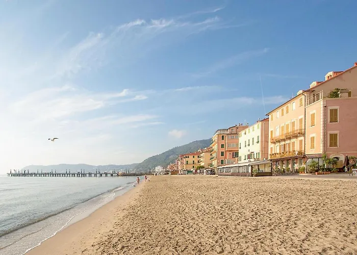 Cozy In Bastia Di Albenga 아파트 *